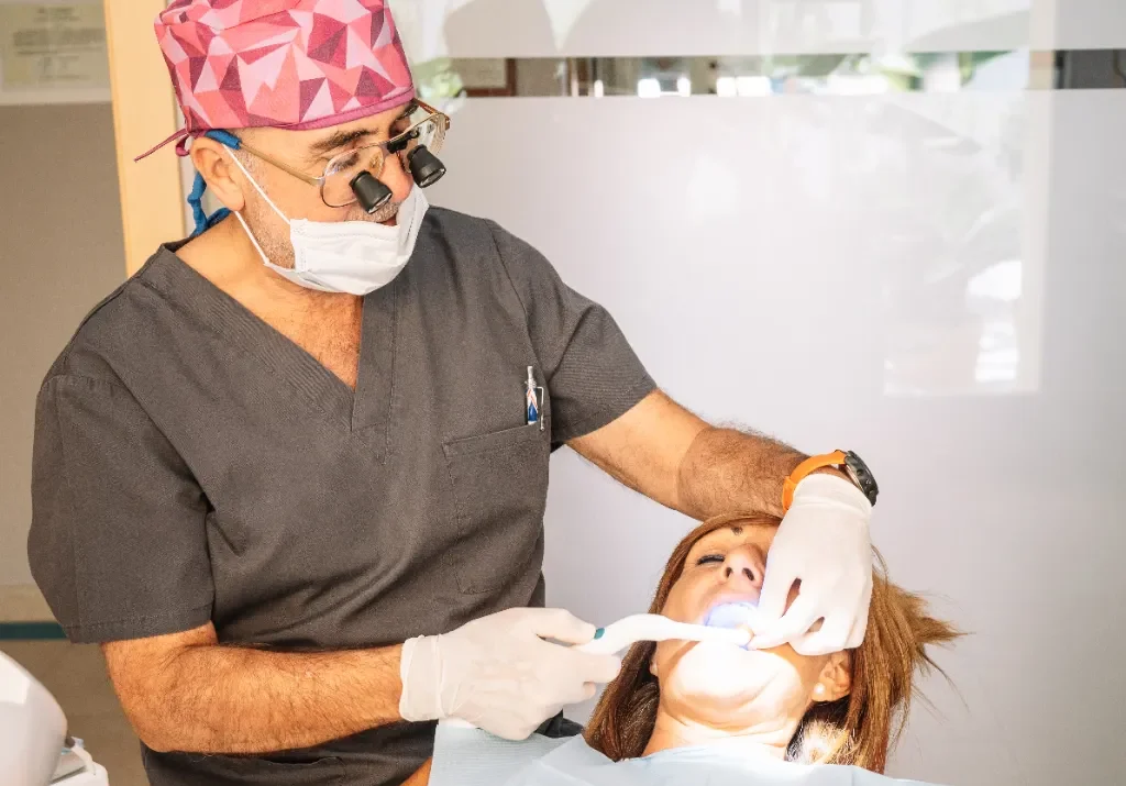 dentista in Albania
