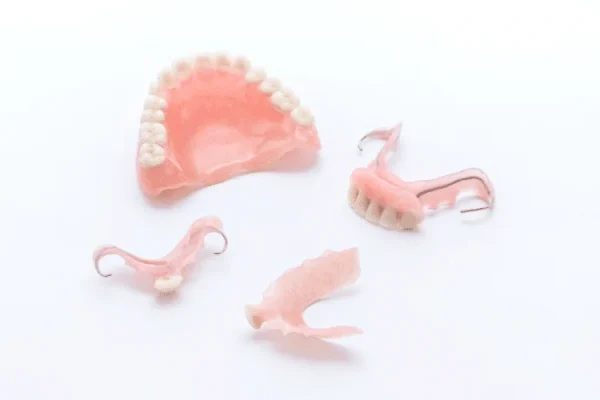 Types Of False Teeth2